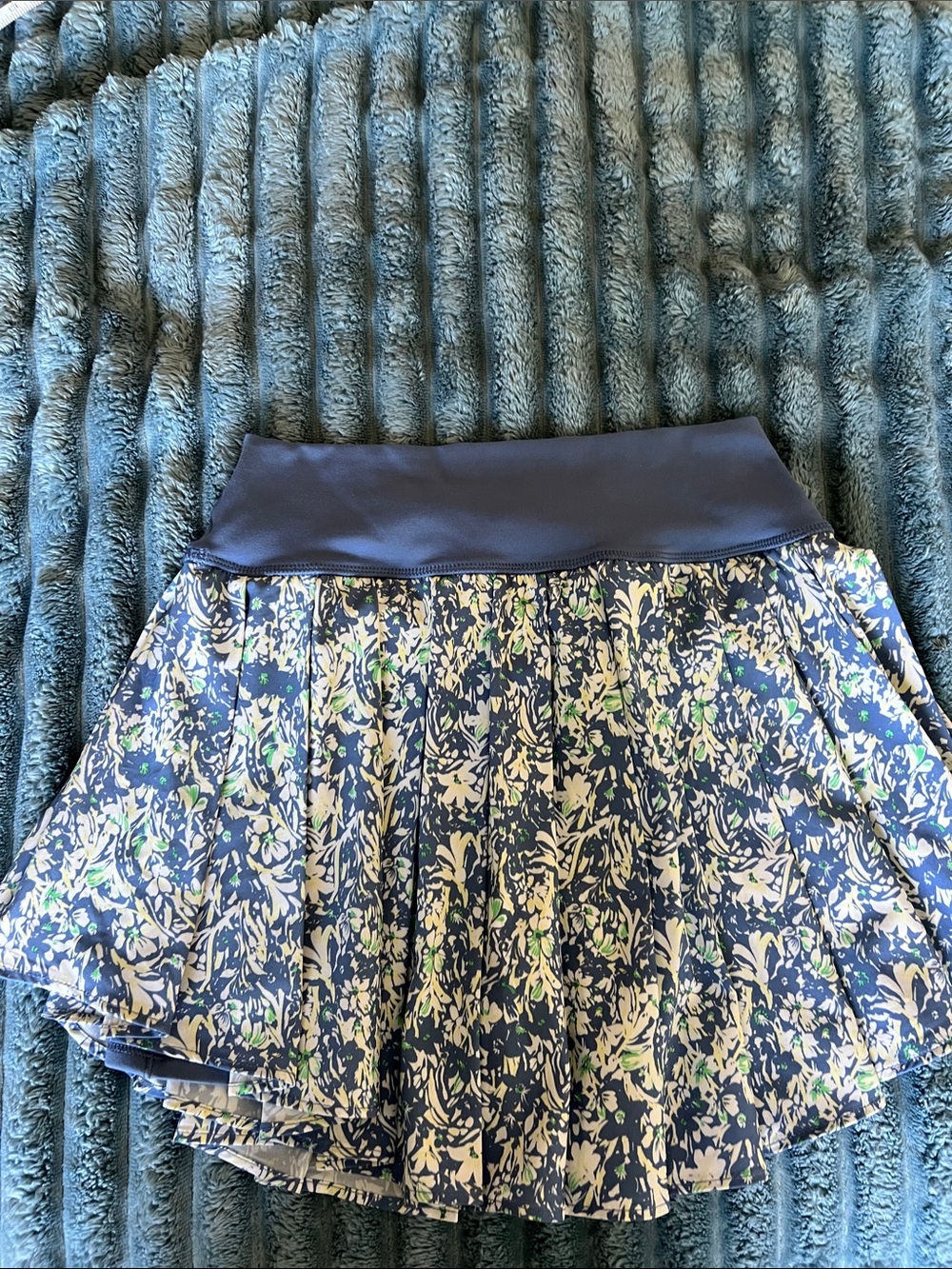 Aerie Blue Floral Mini Skirt
